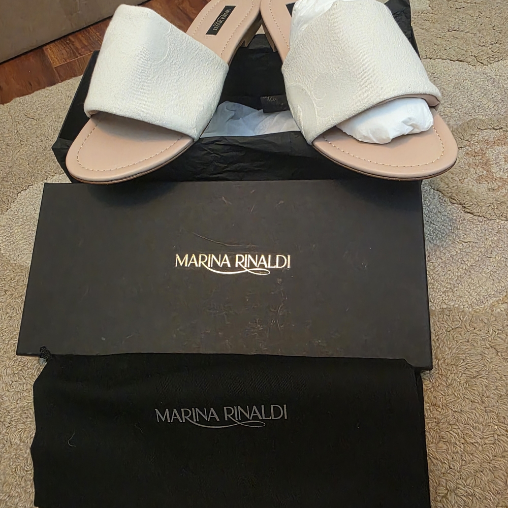 Marina Rinaldi Women's Cream Slide Fabric Sandals With Bag. US 8 Made In Italy